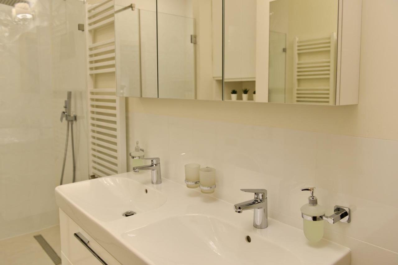 La Gioia Elegant Spacious Apartment Krasków Eksteriør bilde